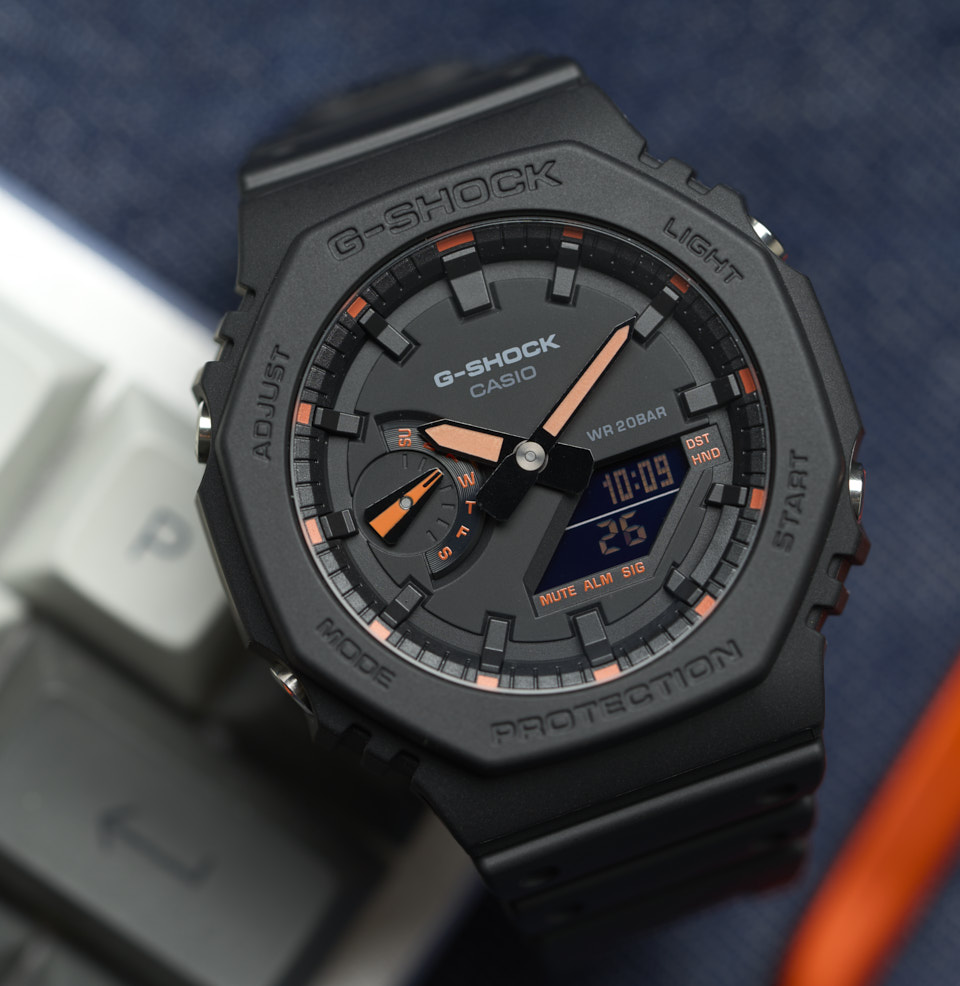 GA2100 ANALOG DIAL WITH DIGITAL ELEMENTS