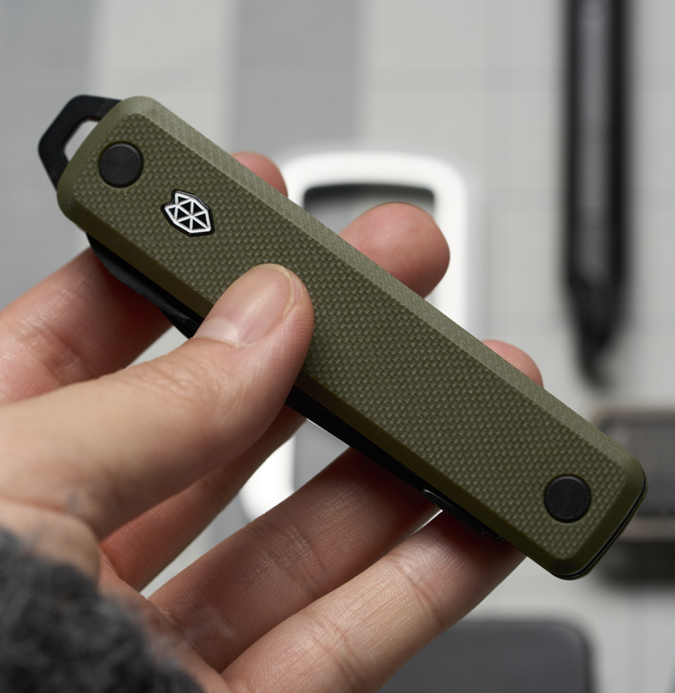 The Ellis Textured Scales