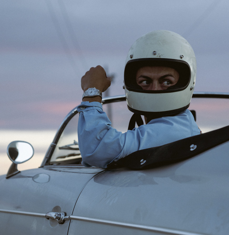 Lorier x Worn & Wound Hydra II Limited Edition Ready to break limits