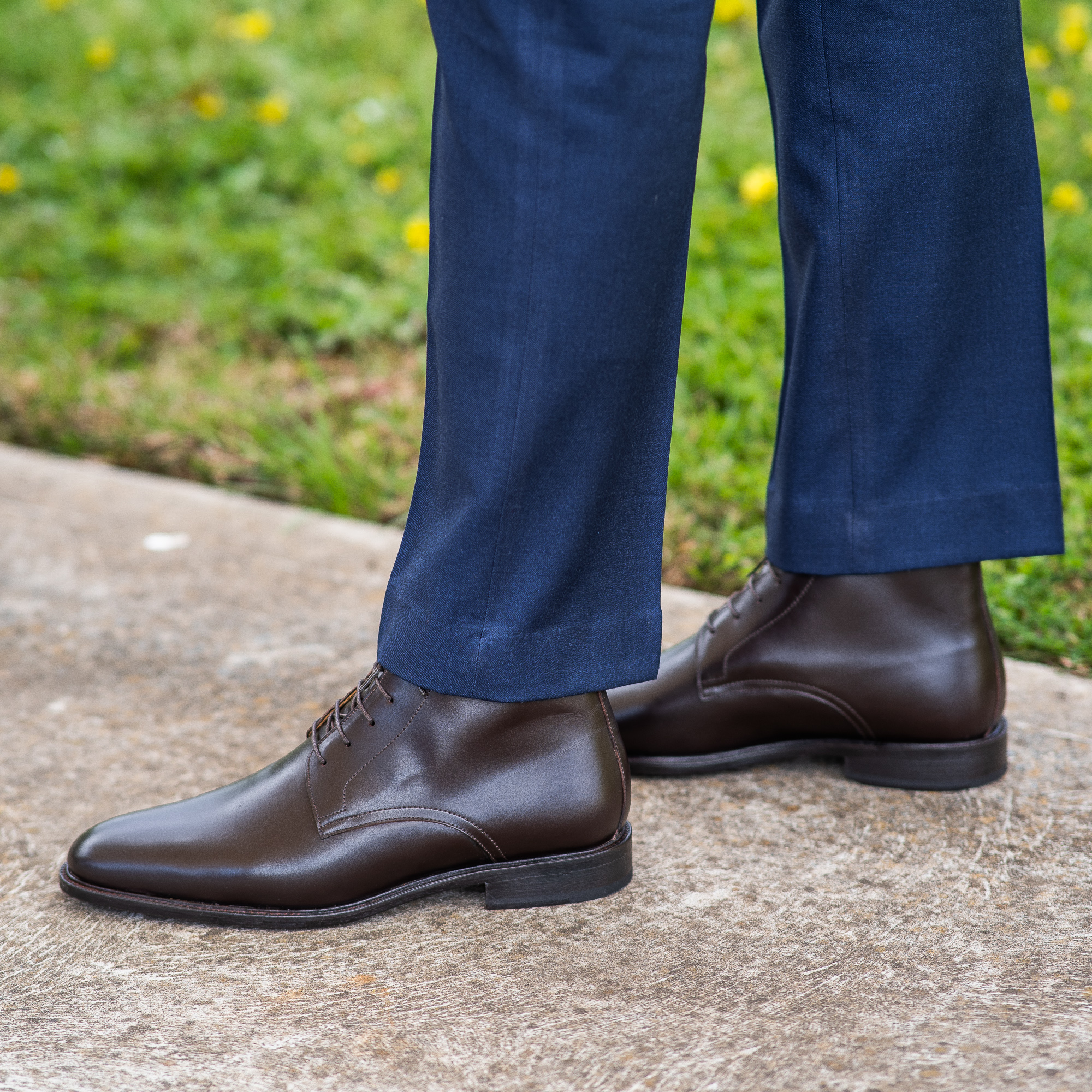 Shop the high quality mens brown leather boots. Crafted from box calf leather and fully lined. 