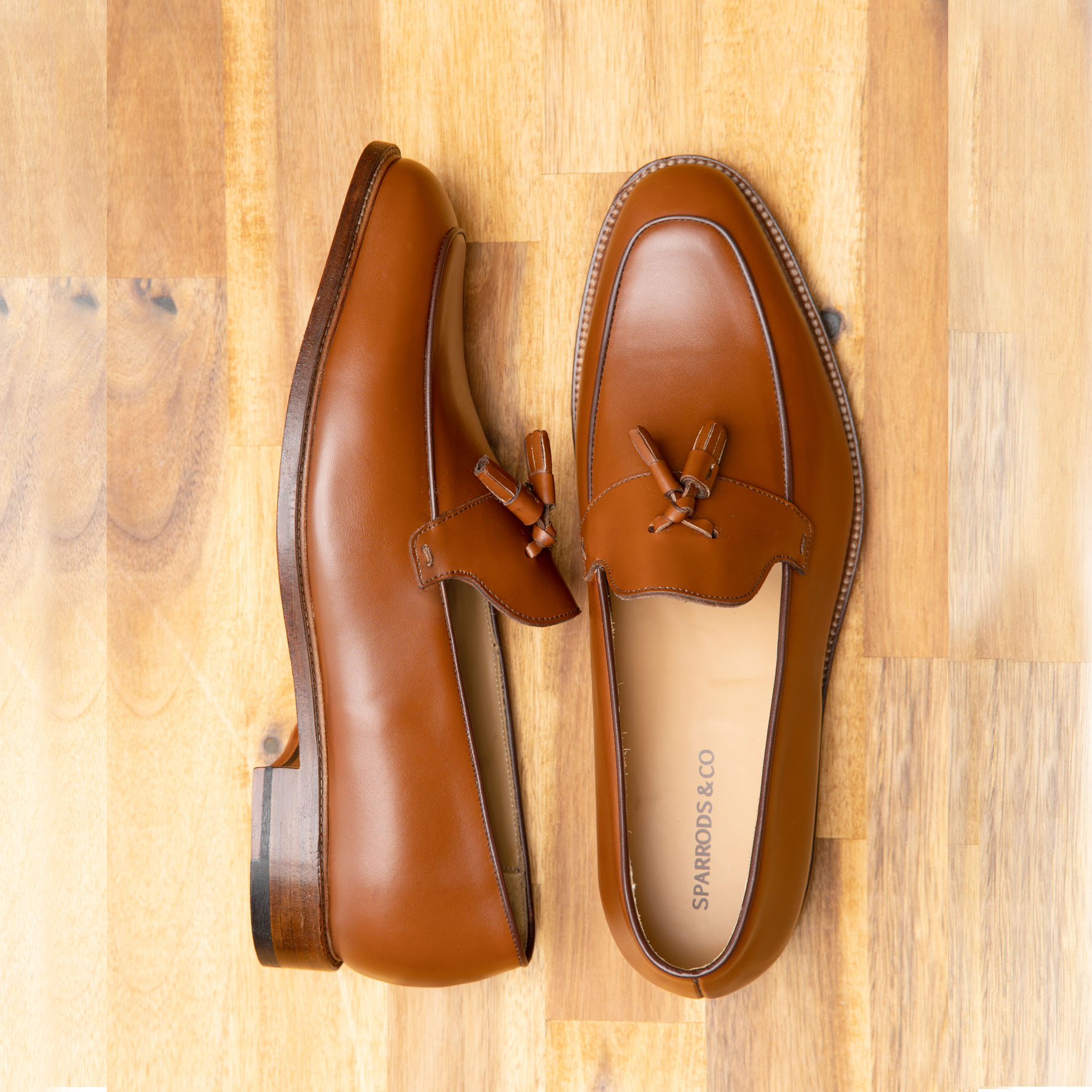 Designed and crafted by highly skilled Artisan using hundreds traditional shoe making steps with carefully selected leather materials and impressive lasts