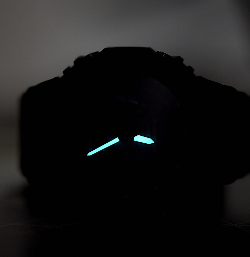 GA2100 LUMED HANDS AND LED BACKLIGHT