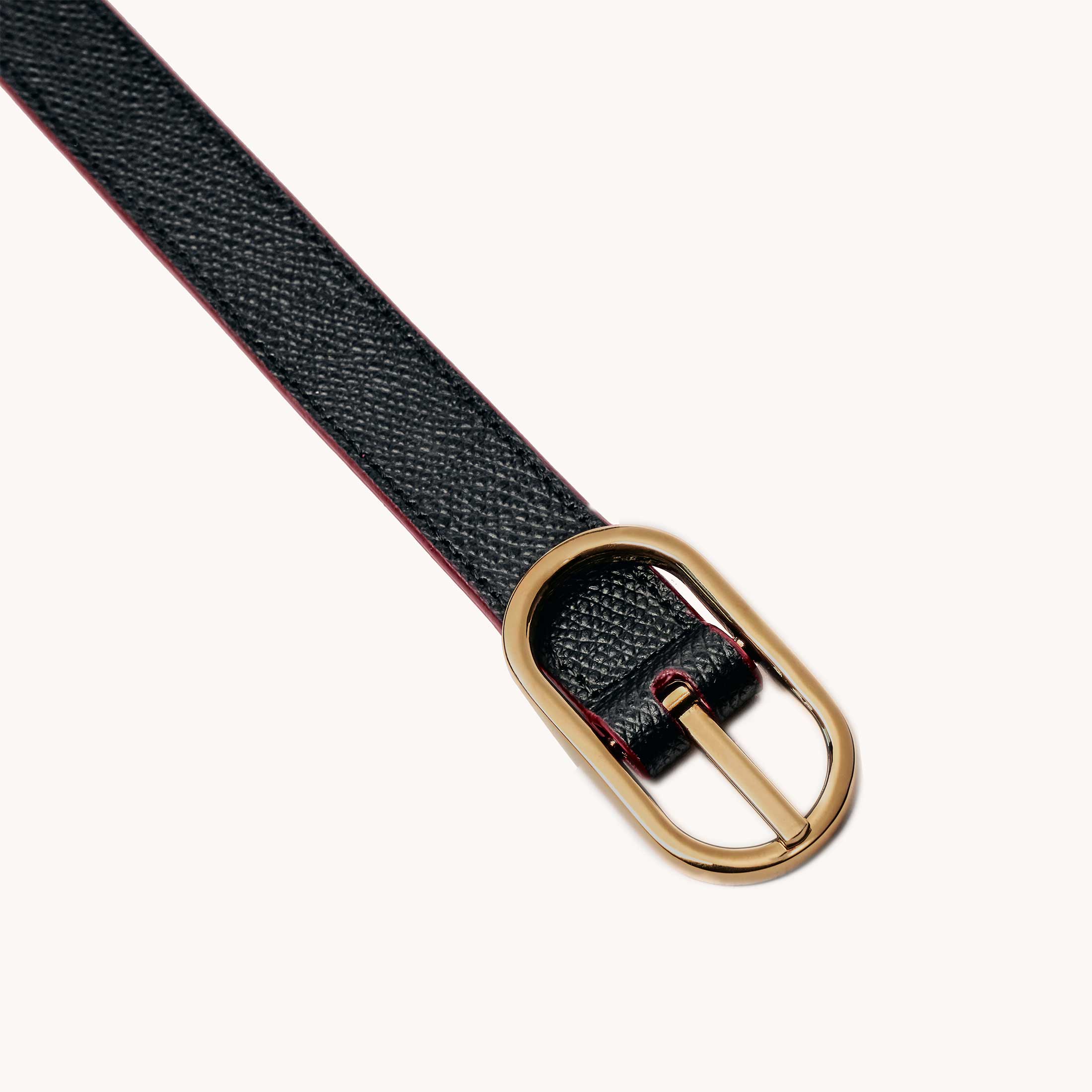 Reversible Shoulder Strap Colorblock Noir/Merlot with Gold Hardware Detail Shot
