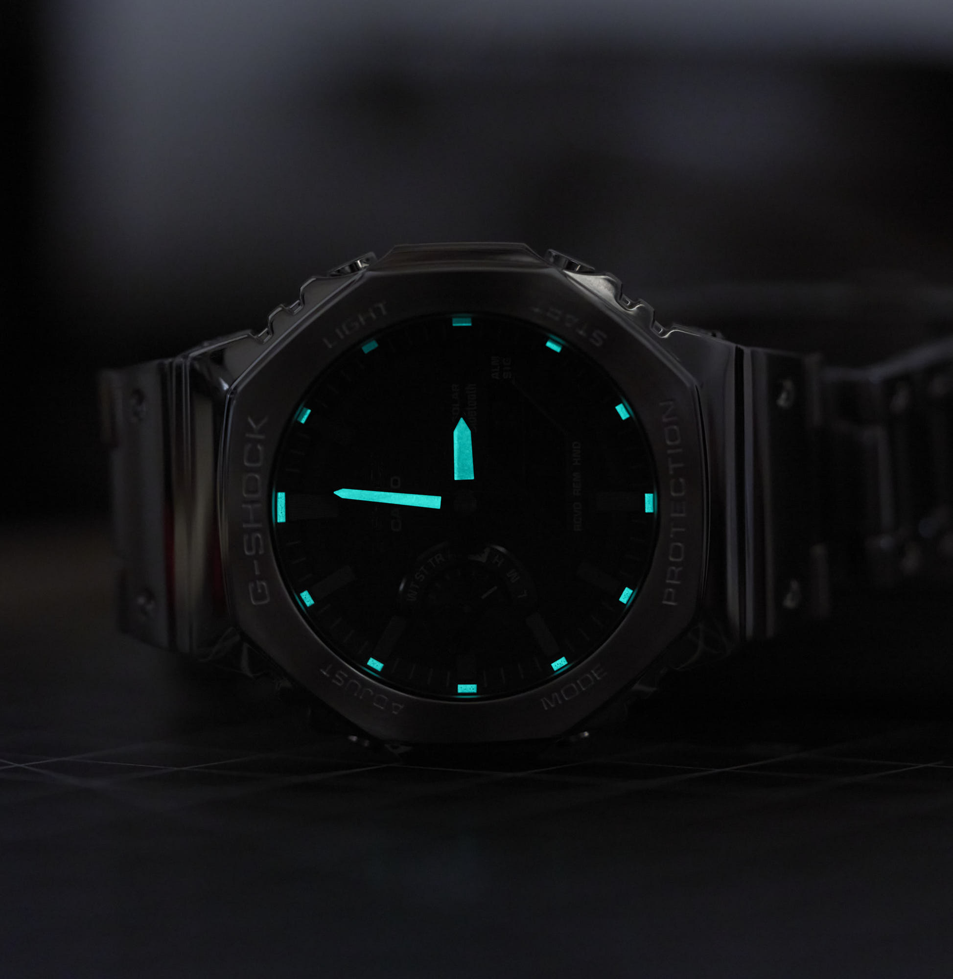 GMB2100 'FULL METAL 2100 SERIES' Lumed hands and hour markers