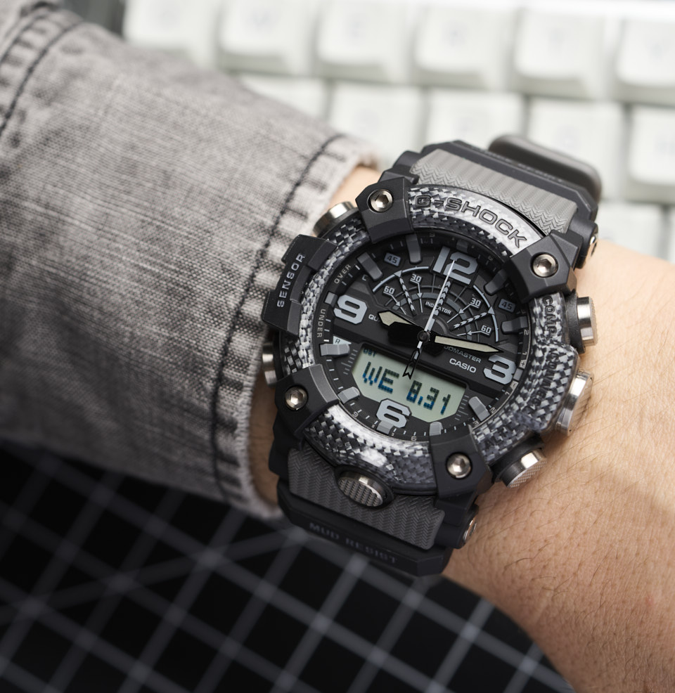 GGB100 - Mudmaster 53.1mm on a 7” wrist