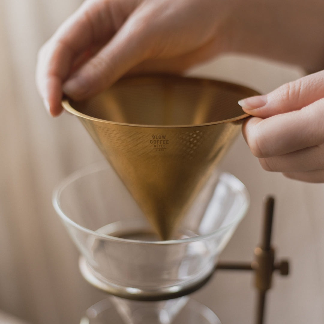 KINTO SCS-S02 BREWER STAND SET (4-CUP) (600ML/20OZ) GOLD THUMBNAIL 1