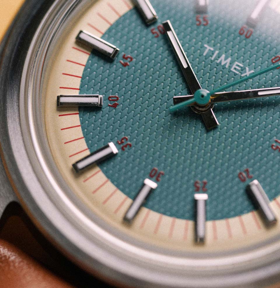 Timex x Worn & Wound WW75 Limited Edition Gorgeous textured dial