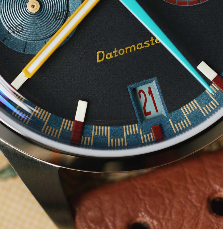 Nivada Grenchen x Worn & Wound Datomaster VK64 Customized Date Wheel