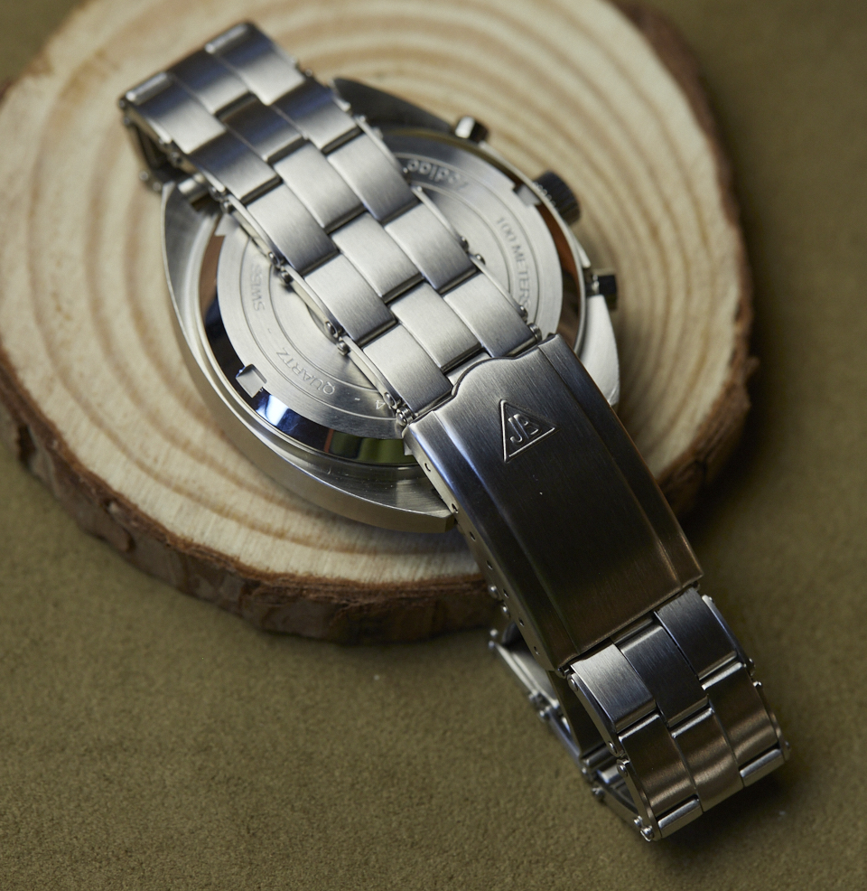 The Rivet Bracelet Riveted Sides