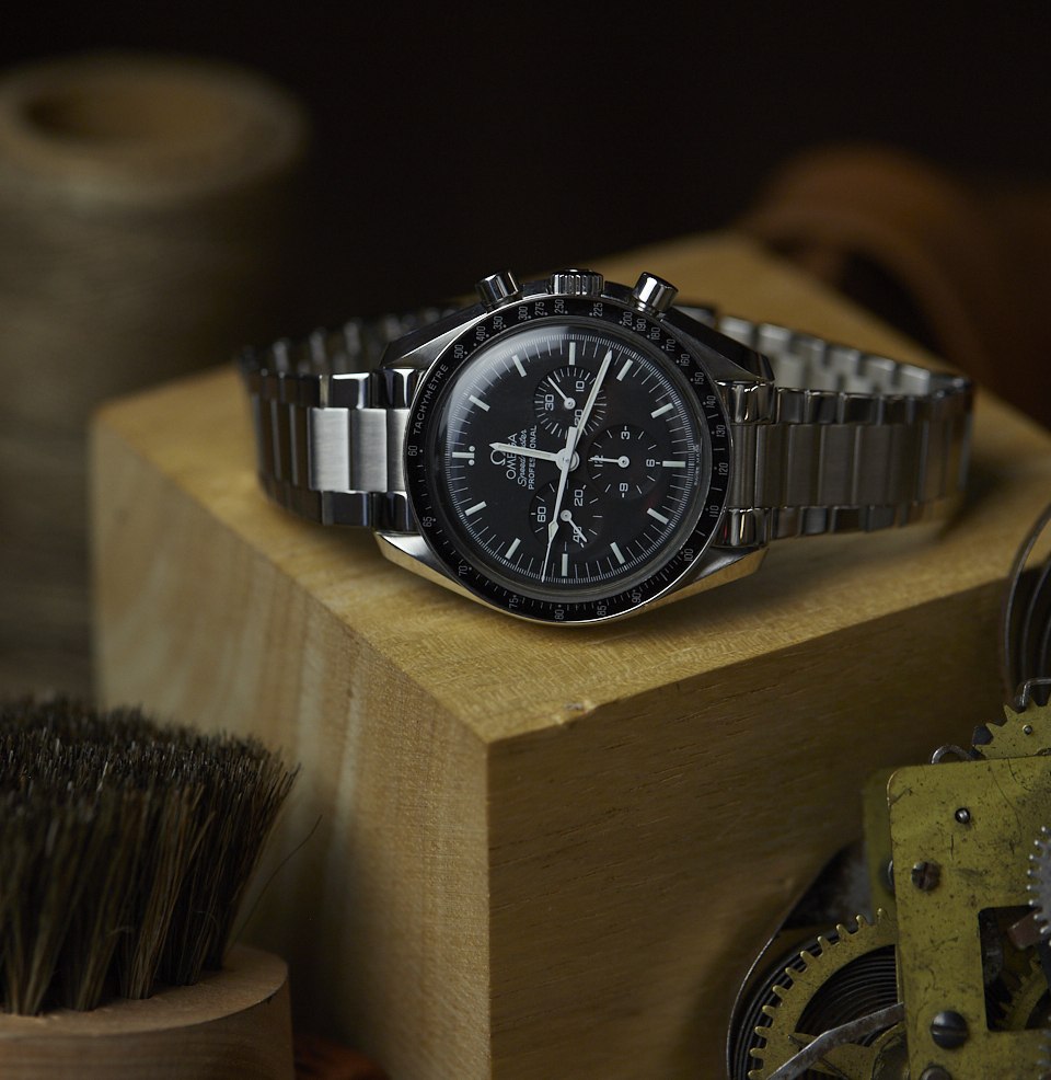 The Flat Link Bracelet 20mm lugs for pre-3861 Speedmaster Pros