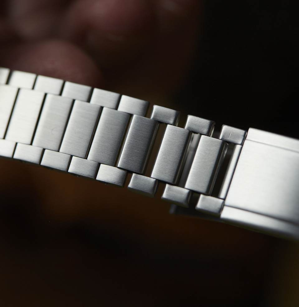 The Flat Link Bracelet Extra comfortable