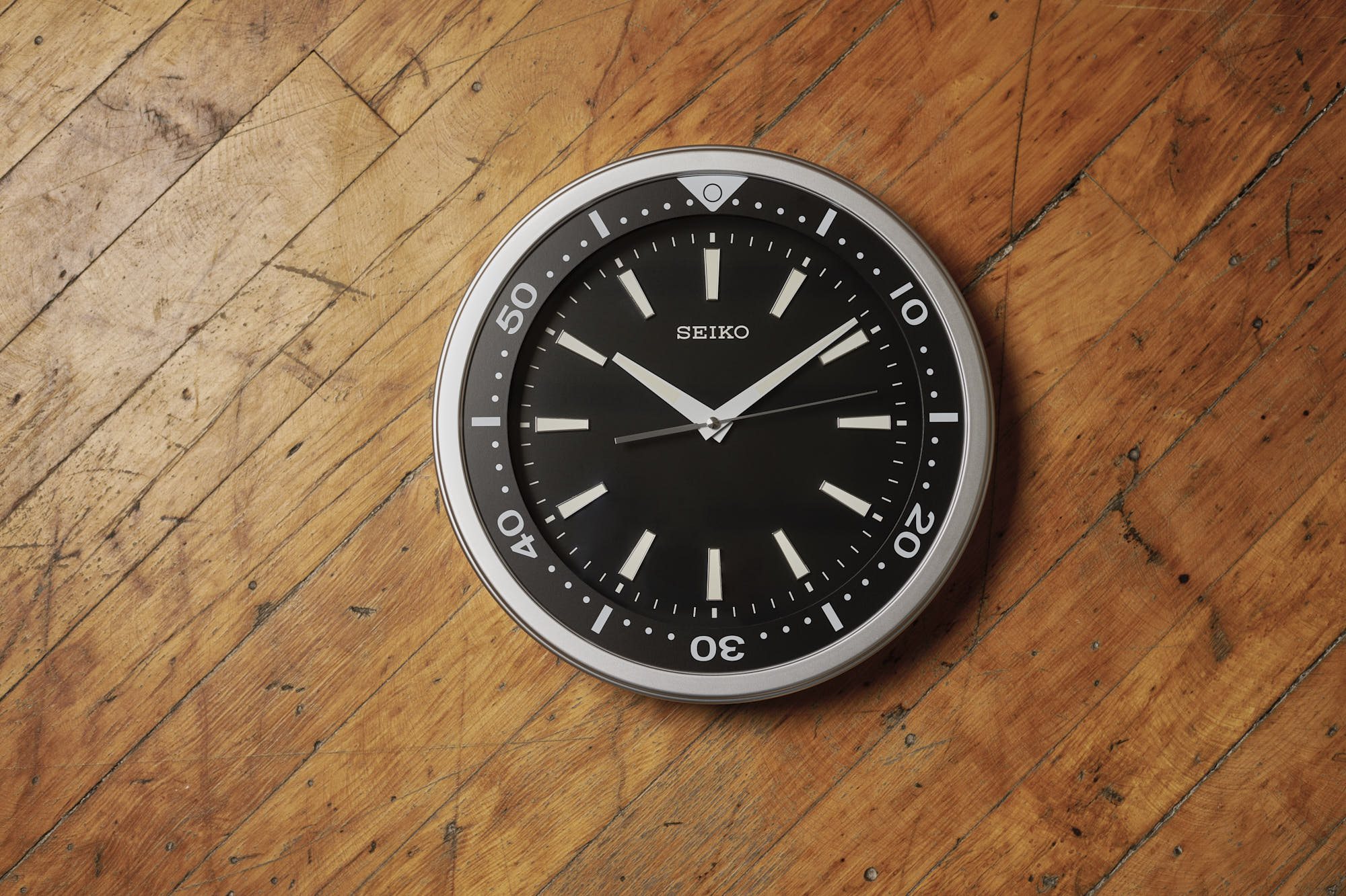 14 Inch Ultra Modern Black Clock Windup Watch Shop