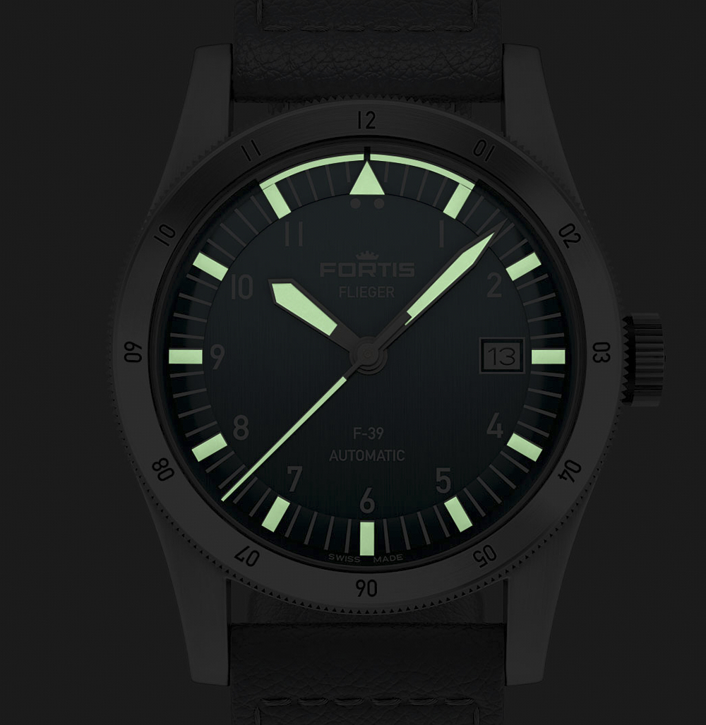 Flieger F-39 Automatic Ultimate Legibility