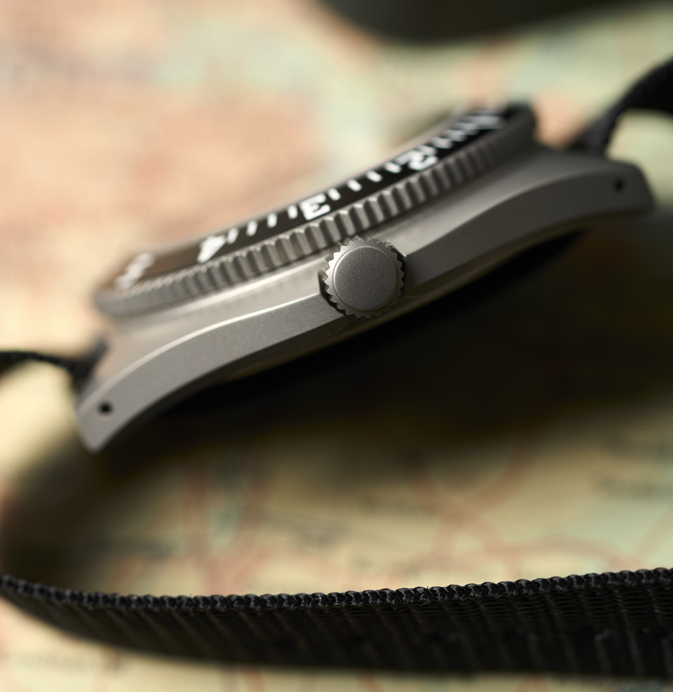 Navigator - Stainless Steel Screw Down Crown