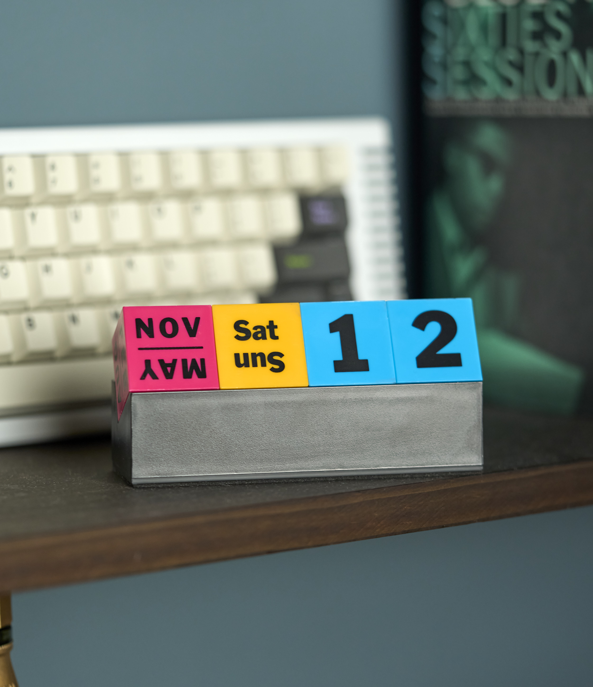 Perpetual Cubes Calendar