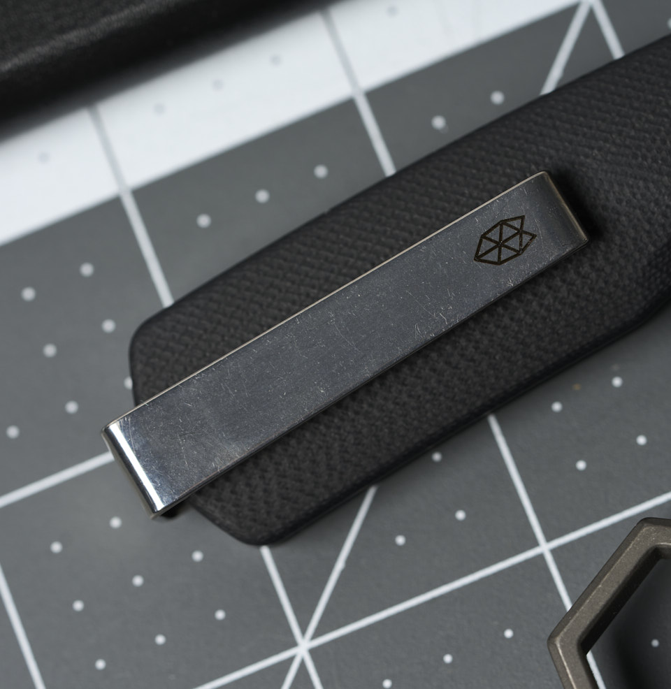 The Carter Reversible Pocket Clip