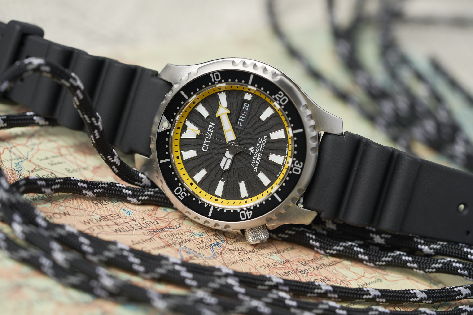 Citizen dive watch on sale with sapphire crystal