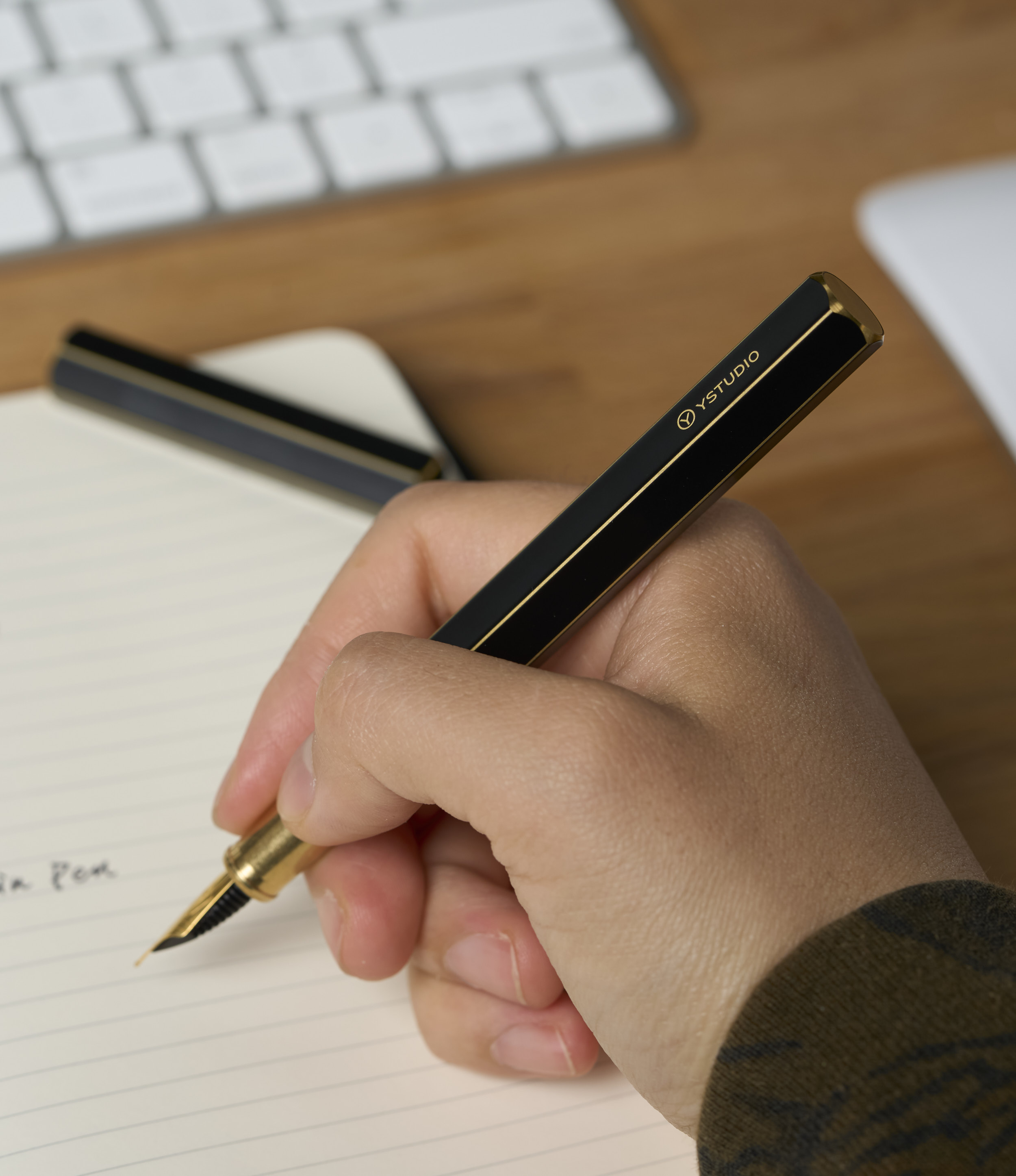 Everyday Carry Shop Quality EDC Gear at Windup Watch Shop