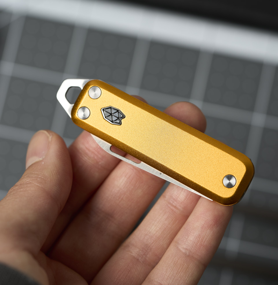 The Elko Fits in the palm of your hand