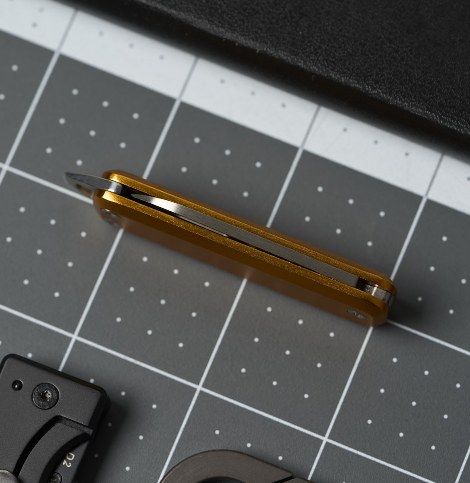 The Elko Thin Profile