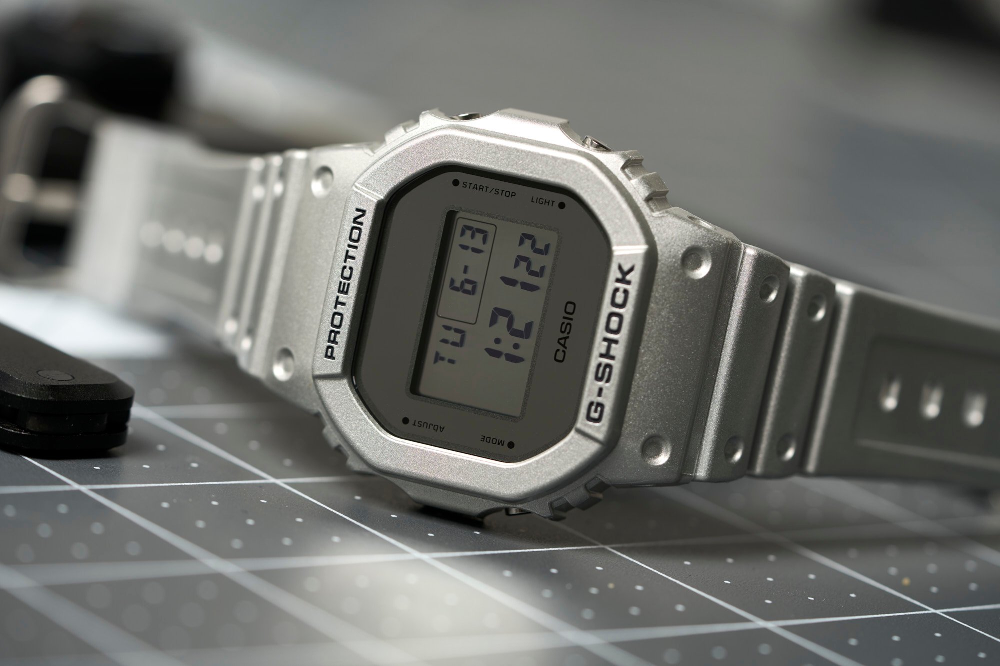 Casio G-Shock Basic Settings for DW-5600 / DW5600E: Time, Date