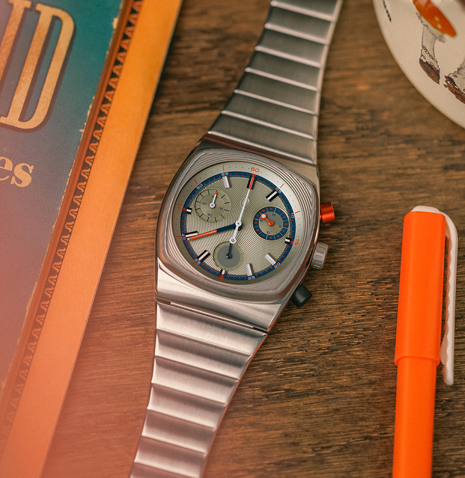 Brew x Worn & Wound Metric Chrono Regulators Multi-Color pushers