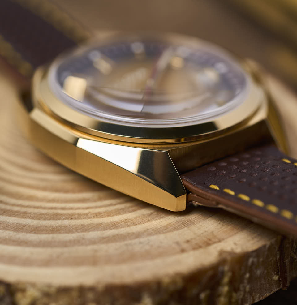 Jet Star Domed Sapphire Crystal