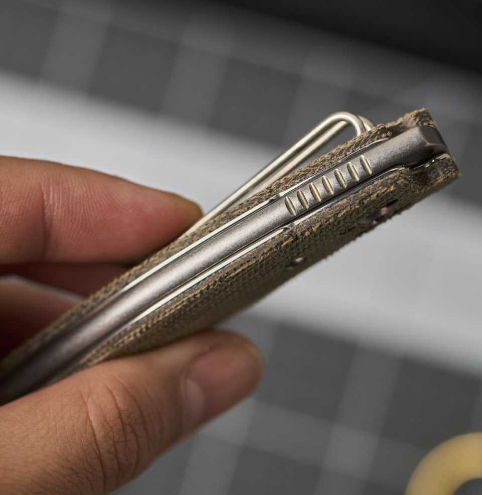 Ace Farley JIMPING ON THE BLADE SPINE