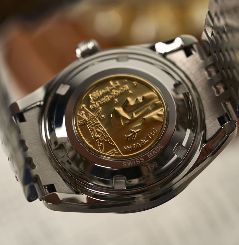 Super Antarctic Memorable Caseback