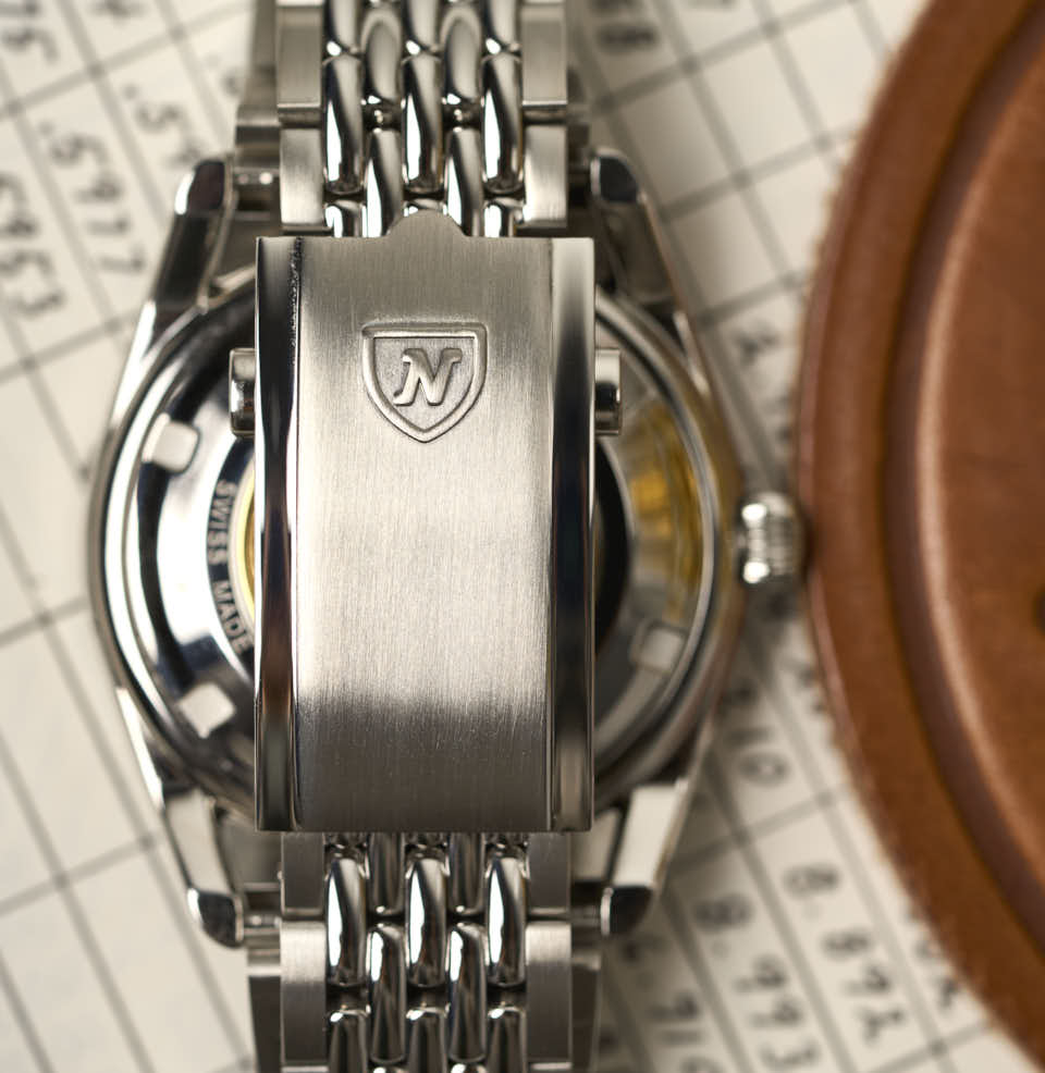 Super Antarctic Signed Claps