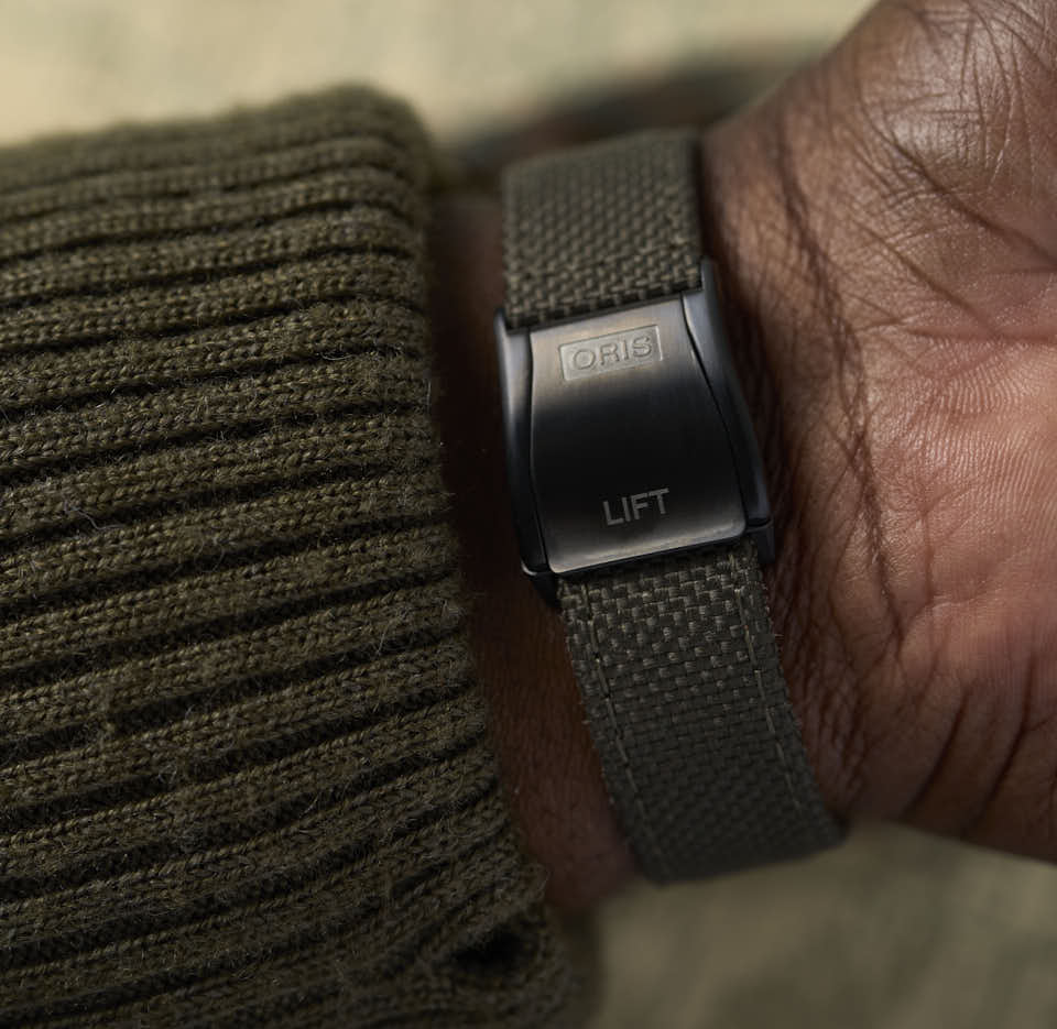 Propilot Altimeter The Textile Strap Features a Stainless Steel, Grey PVD Plated Folding Clasp