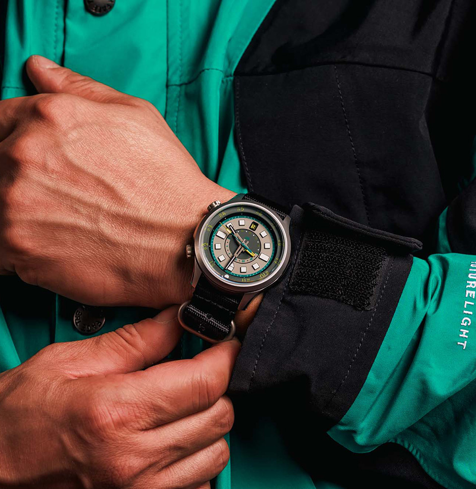 BOLDR x Worn & Wound 3xt GMT Limited Edition Rugged Nylon strap