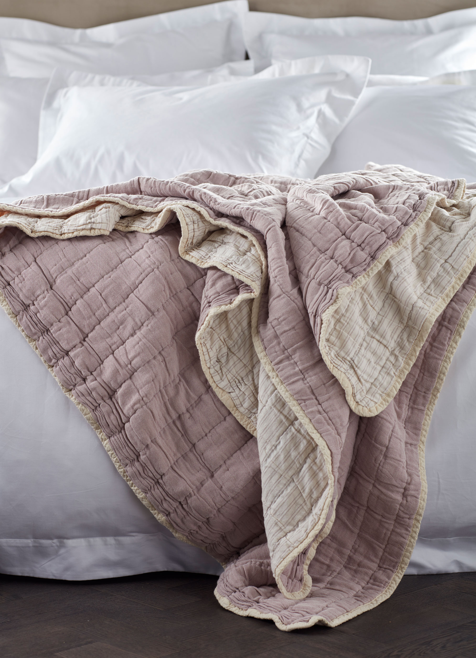 Throws & Bedspreads collection image