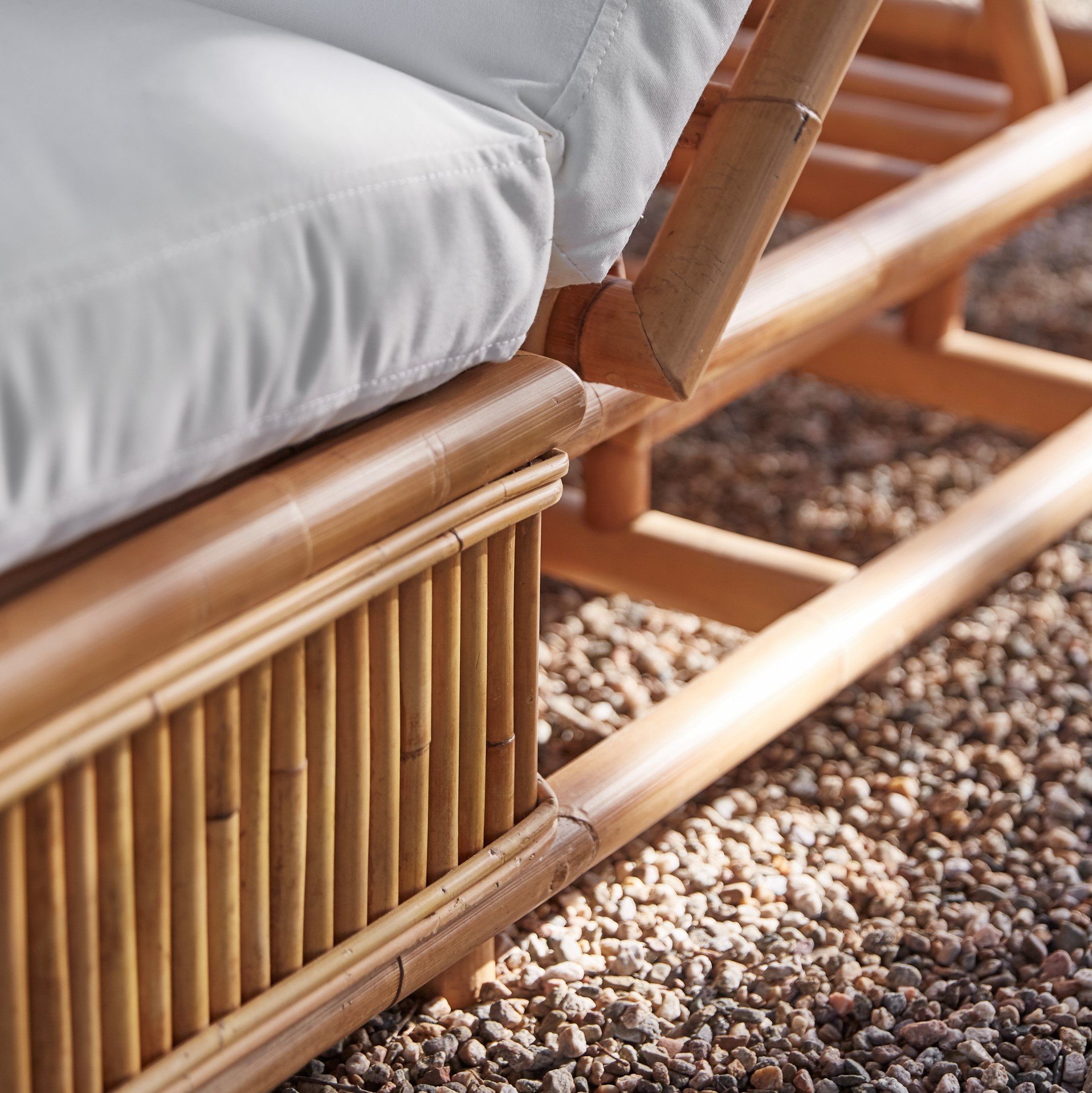 Natura Sun Lounger in Pearl  - Number 4