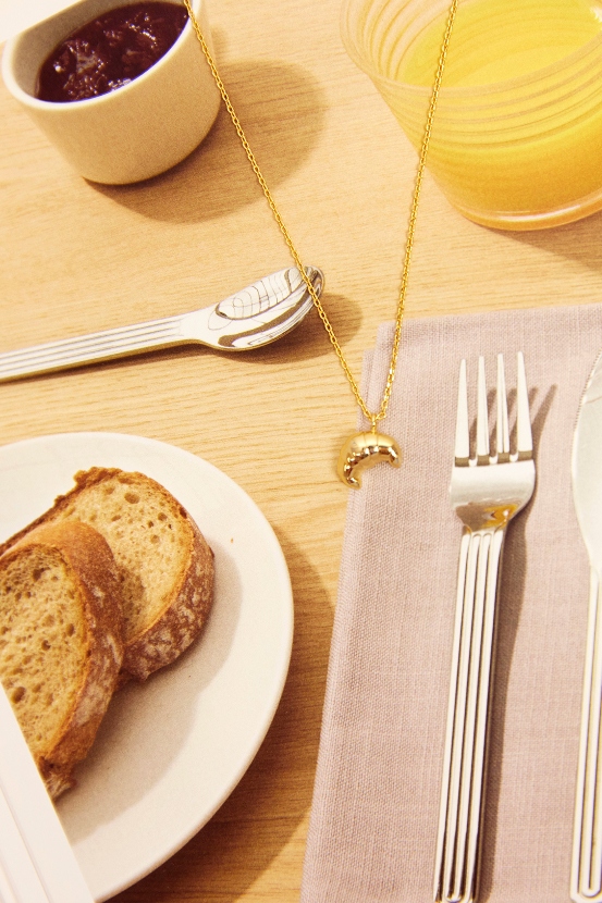 estella bartlett croissant necklace