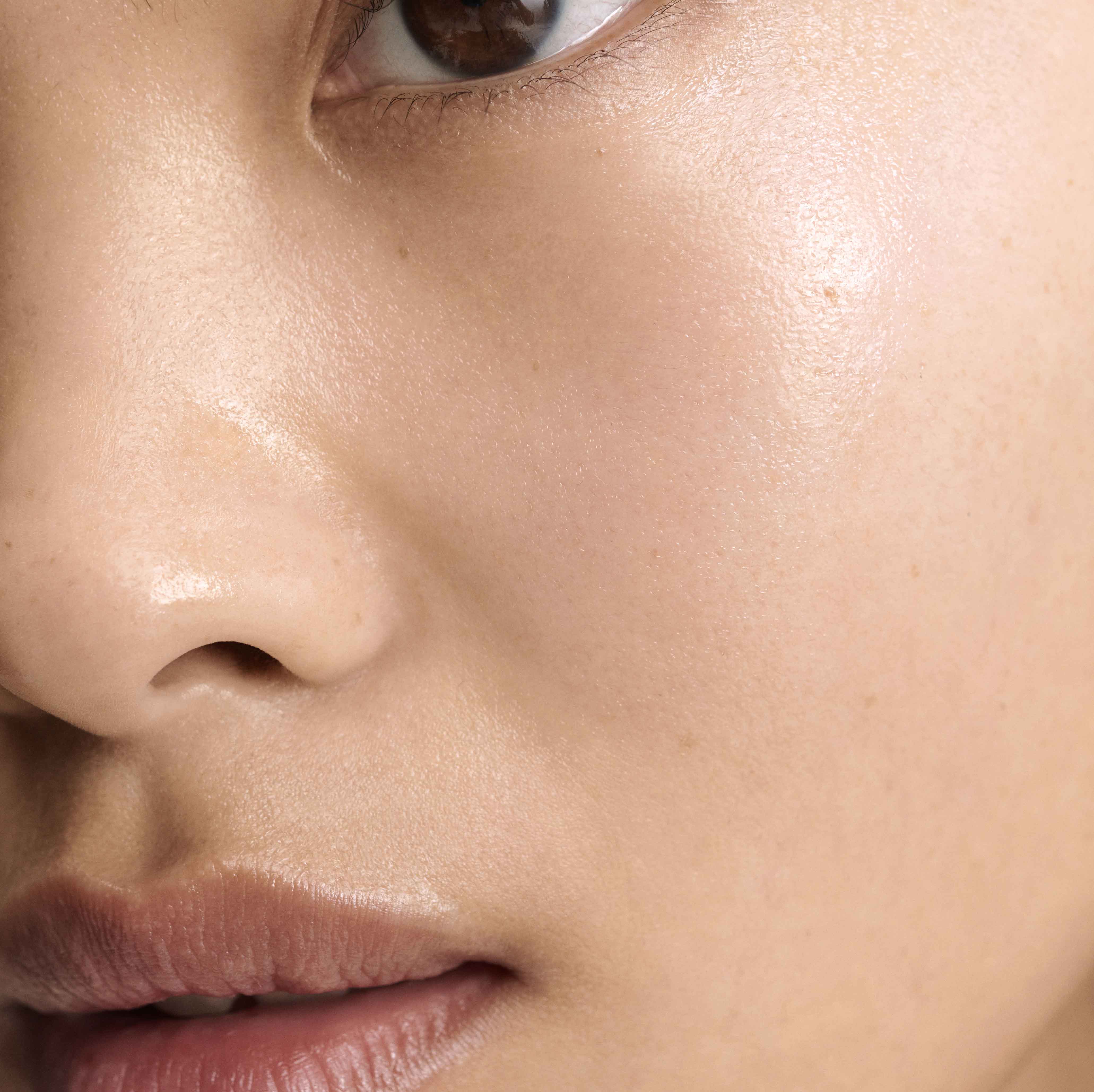 Close up model image of her face after using the Hydration Replenish Moisturizer