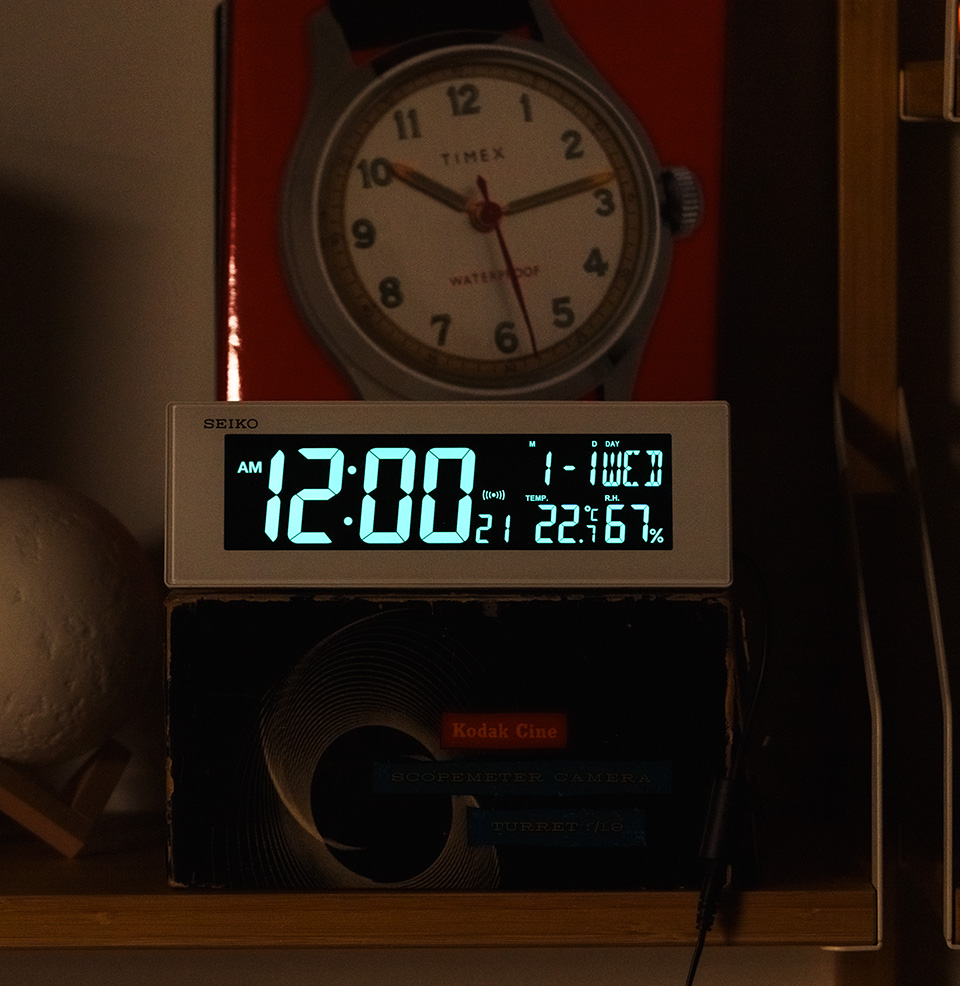 70 Colors Changing Everything Electric Alarm Clock Highly legible