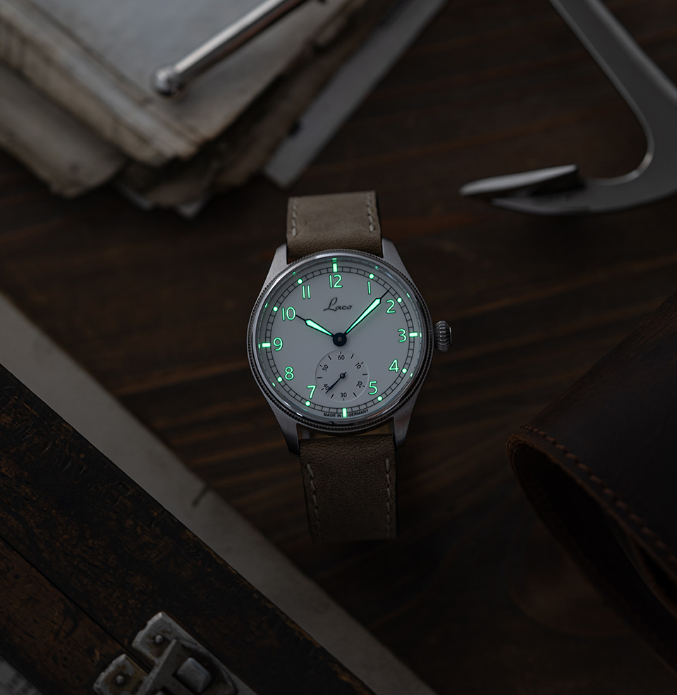 Bremerhaven / Cuxhaven 39 Superluminova C3