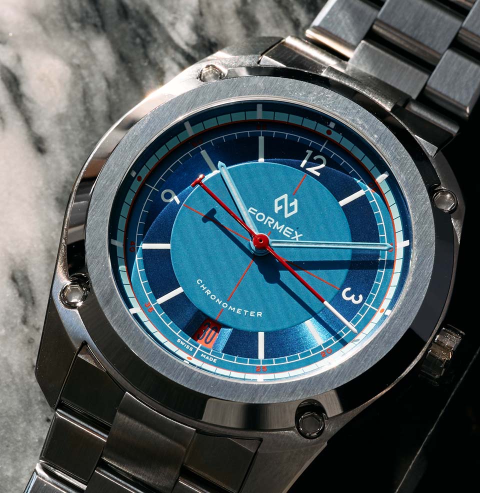 Formex x Worn & Wound Essence Sector 39 Chronometer Multi-tonal Blue dial