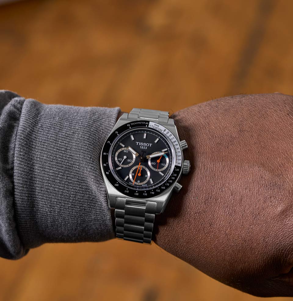 PR516 Mechanical 41mm with a 49mm lug-to-lug.