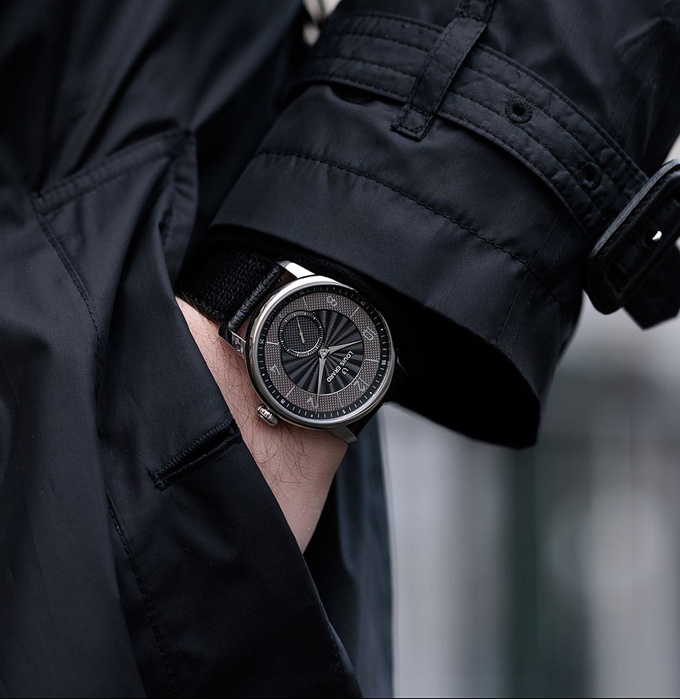 Excellence Petite Seconde Guilloché Anthracite 42mm Polished Case