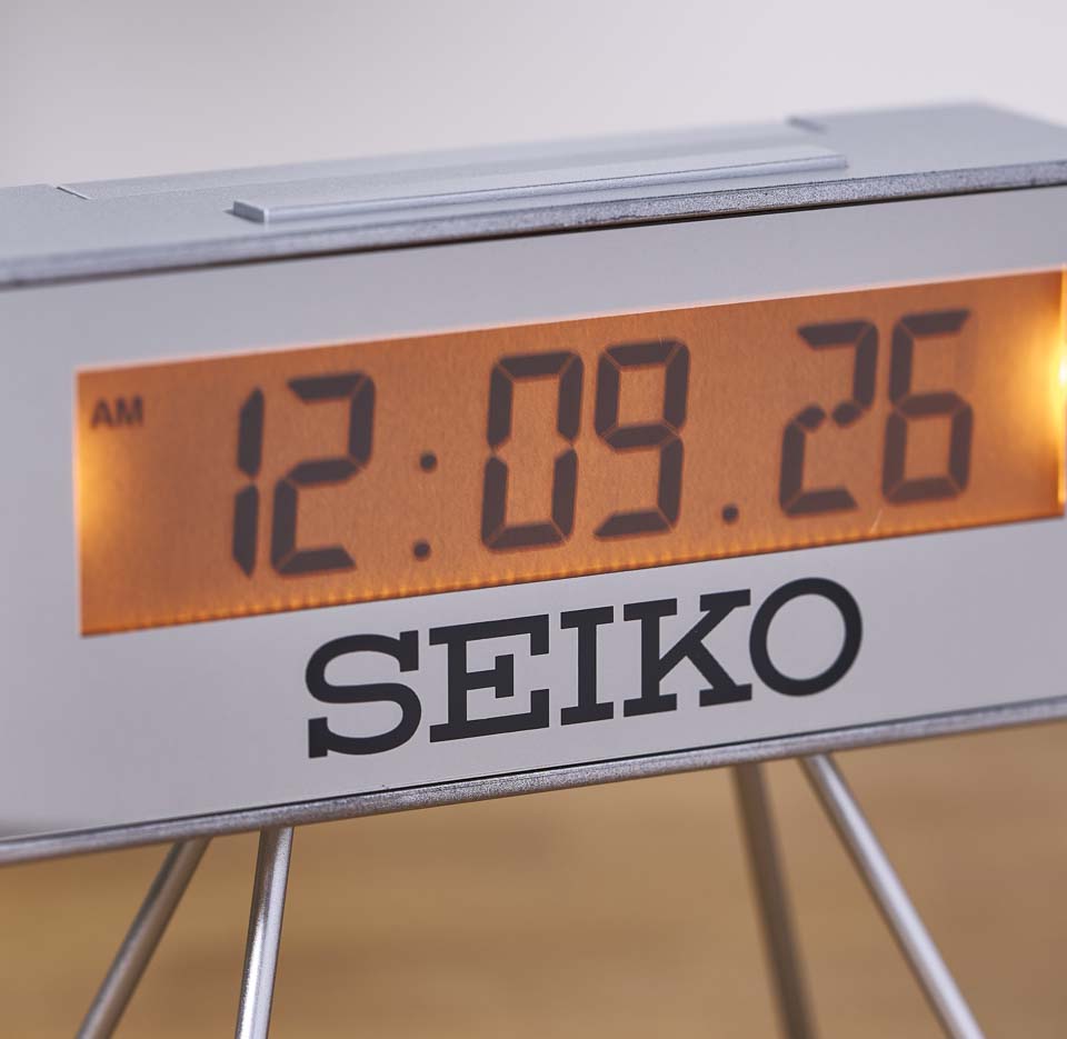 Victory Alarm Clock Based on Seiko’s Marathon Timers