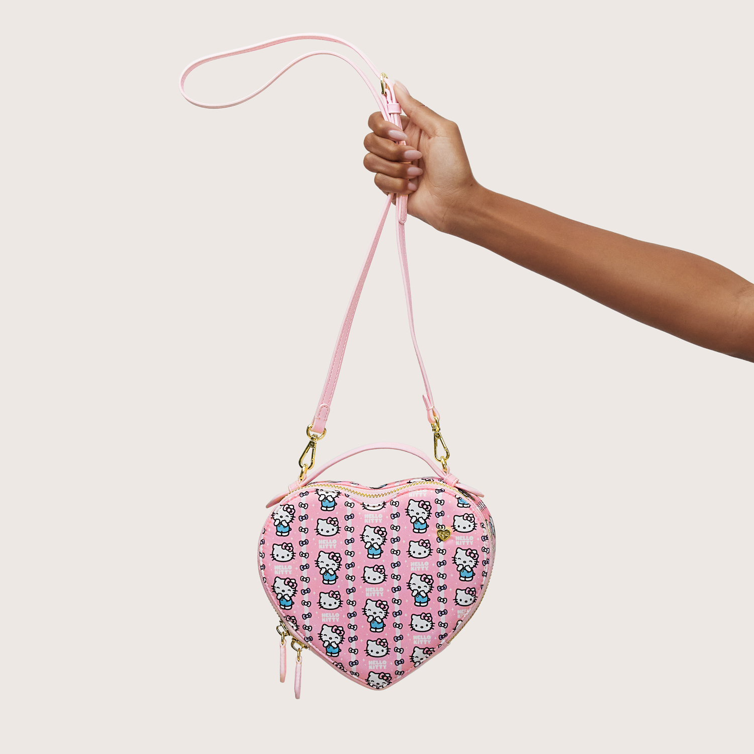 Hello Kitty Heart Crossbody Bag | Stoney Clover Lane