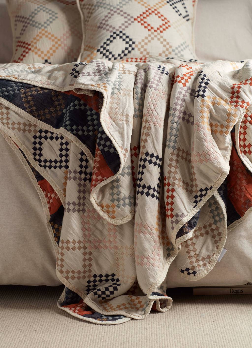 Secret Linen Store | Luxury Bedding, Table Linen, Duvets, Pillows