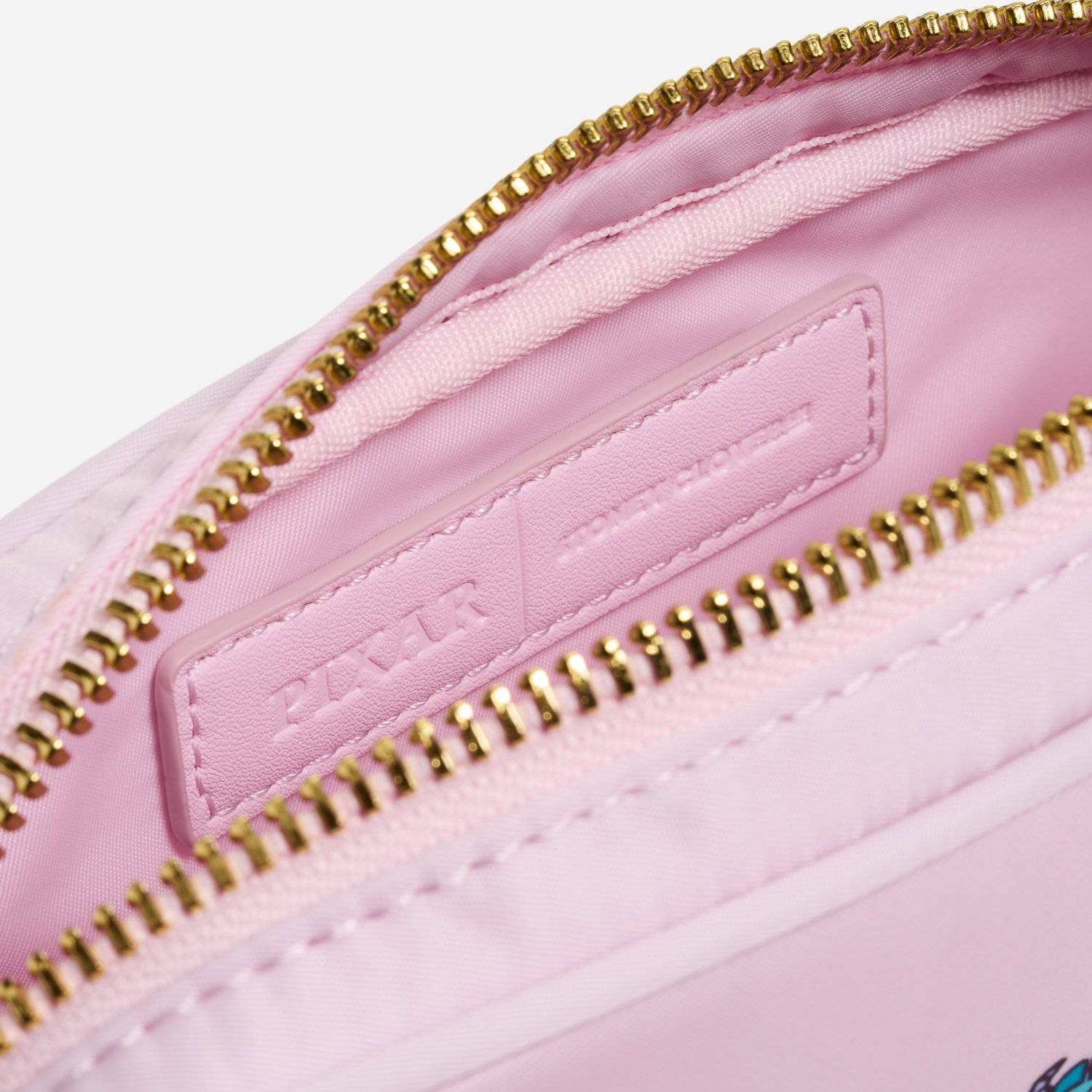 Petite Pouch