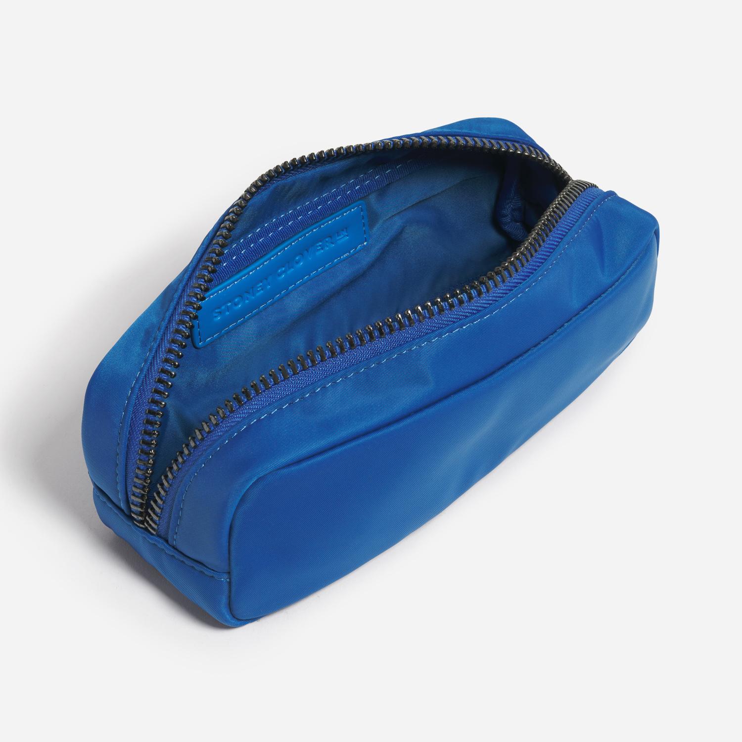 Slim Pouch