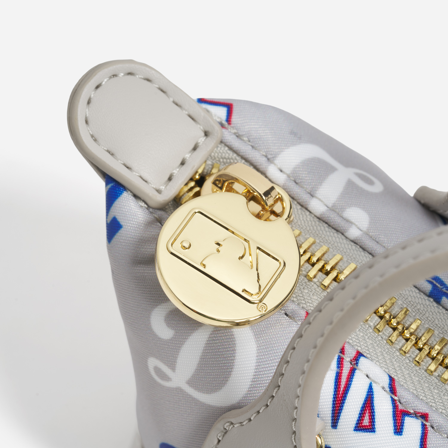 MLB Pouchette Crossbody Bag 01