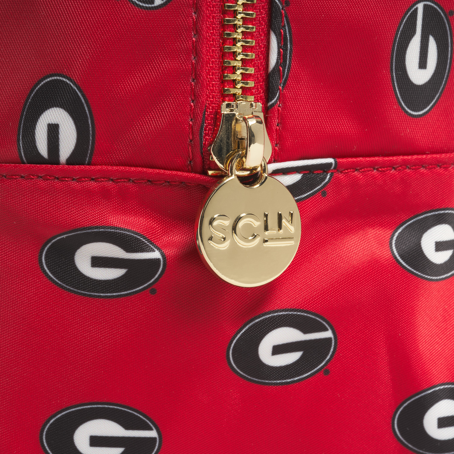 College Large Pouch