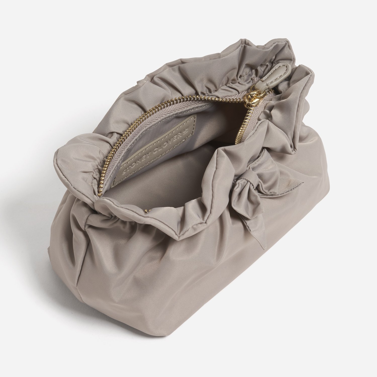 Bow Pouch
