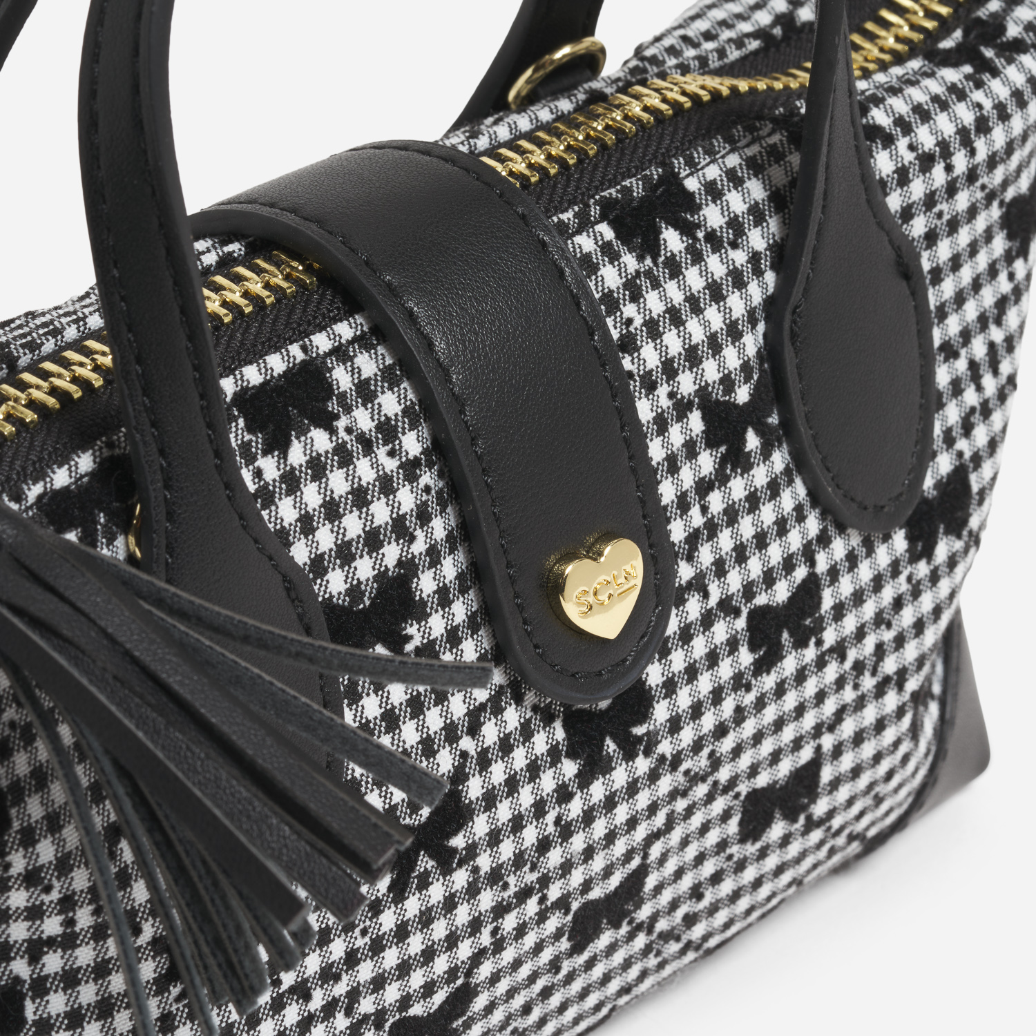 Pouchette Crossbody Bag 01